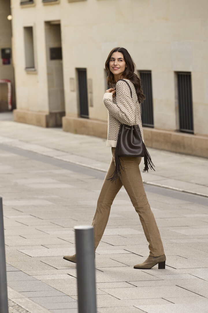 BRAX Herbst Kollektion – Damen 2025, neuer Prospekt 2025